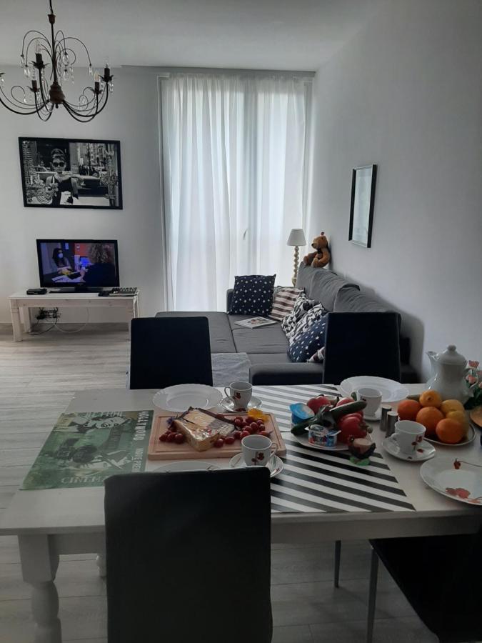 Hollywood Apartament Kosciuszki 罗兹 外观 照片